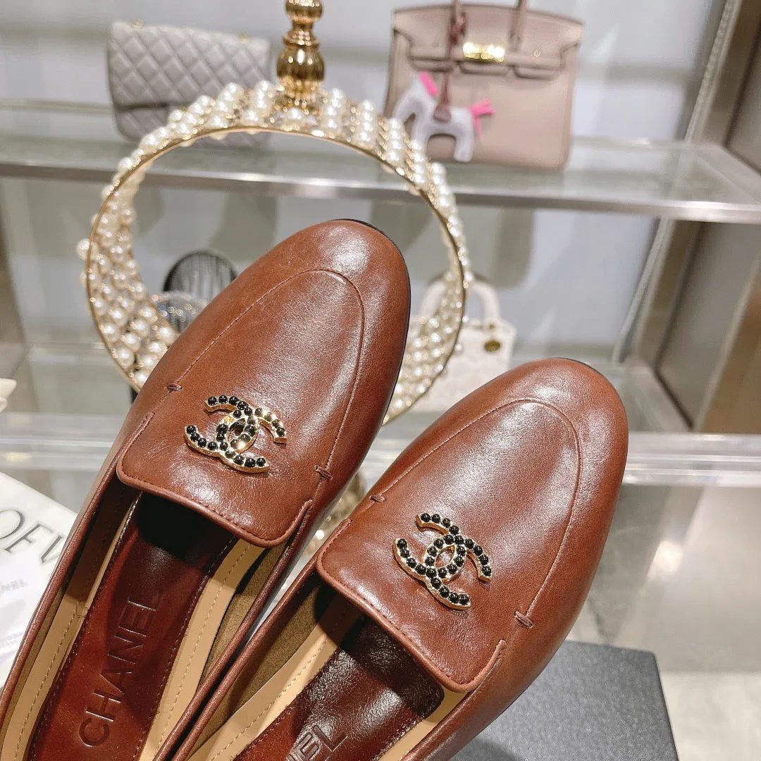 SE1249 Moccasins / Size5-10